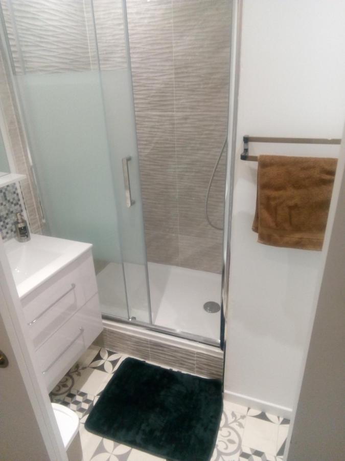 Studio 28M² Au Pied De La Defense Курбевуа Экстерьер фото